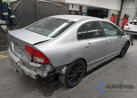 2010 Honda Civic Lx z USA, uszkodzony, nr VIN 19XFA1F54AE081092